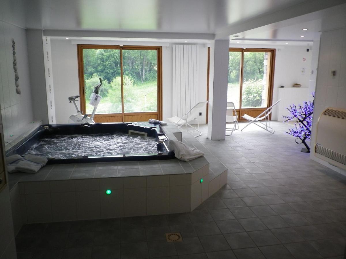 Chalet Beausoleil 4 Etoiles - Prestige - Au Pied Du Col De La Croix De Fer Saint-Sorlin-dʼArves Buitenkant foto